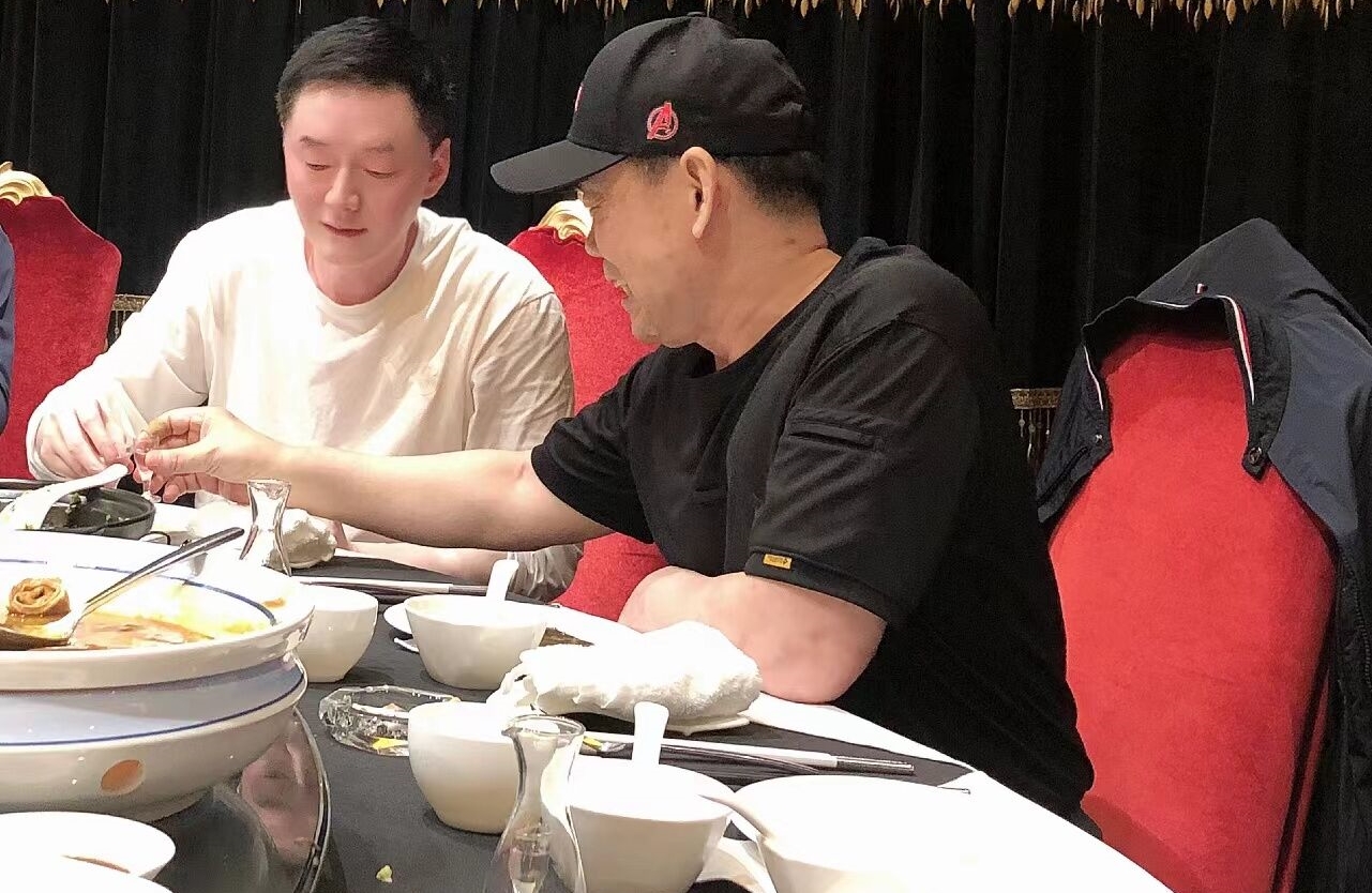 听花酒总设计师张雪峰对沈坤老师非常钦佩